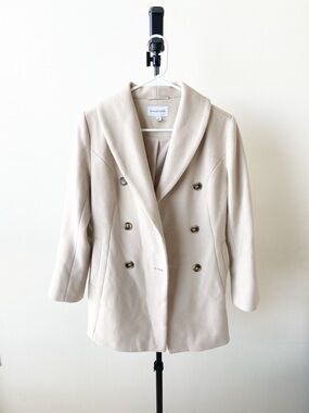 41 Hawthorn Cream Coat Size XS Petite